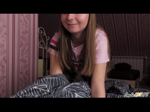 ❤️ Bidh Blondie a’ tarraing a BFF gu domhainn agus a’ faighinn cum na beul ❌  Bhidio porn  aig porn gd.shufflesex-com.ru ☑